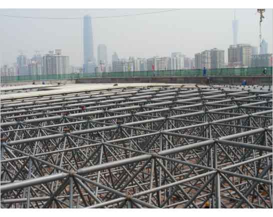 德兴新建铁路干线广州调度网架工程